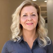 Laurel Coyle's Instagram, Twitter & Facebook