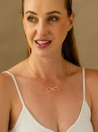 Infinity Name Necklace, Personalized Multi Name Necklace for Mum, Custom  Family Name Jewelry, Christams Gift for Grandma, Gift for Mother