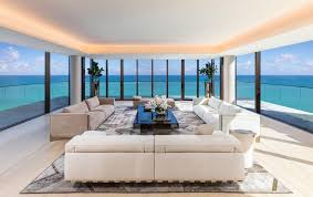 The building's design is inspired in classic european apartments of the 1920s and '30s, and it was articulated by the legendary italian architecture partnership of antonio citterio and patricia viel. Arte Surfside Miami Visionnaire Home Philosophy