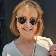 Kay Wang's Instagram, Twitter & Facebook