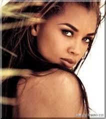 全球《黑美人》排行榜TOP30，黑人也有漂亮性感的女人- 今日头条