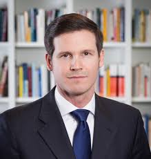 Dr. Adrian J. Neumann — Institut für Sicherheitspolitik an der Universität  Kiel