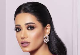 كشف الفنان العراقي مصطفى سمير عن عمل جديد سيجمعه بالفنانة العراقية رحمة رياض&#8203;، وذلك بصورة نشرها في صفحته الخاصة على موقع التواصل الإج Ø±Ø­Ù…Ø© Ø±ÙŠØ§Ø¶ ØªØ³ØªØ°ÙƒØ± ÙˆØ§Ù„Ø¯Ù‡Ø§ Ø§Ù„Ø±Ø§Ø­Ù„ Ø¨ÙƒÙ„Ù…Ø§Øª Ù…Ø¤Ø«Ø±Ø© Ù…Ø¬Ù„Ø© Ø³ÙŠØ¯ØªÙŠ