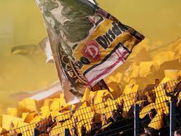 Dynamo dresden pics are great to personalize your world. Dynamo Dresden 1280x1024 Wallpaper Teahub Io