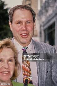 Jane Eisner's Instagram, Twitter & Facebook