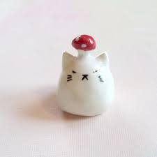 Ceramic Pouty Cat With Mushroom Diy Clay Crafts Clay Crafts Polymer Clay Crafts