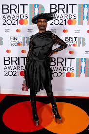 It's time for the 2021 brit awards. Gs72tagd4gi3nm