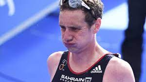 Yee, 23, proved his credentials as a potential medal contender in tokyo alongside alistair's younger brother jonny brownlee, who. Tokyo 2020 Alistair Brownlee Disqualified In Leeds To Leave Olympic Hopes In Tatters Alex Yee Storms To Win Eurosport