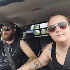 Does anyone have a 4-wheel drive truck for sale in Auburn, Indiana?