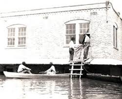 Catahoula Parish History Mail Delivery Mail Being Handed Out A Upstairs Window Of The Post Office Ford House During T Catahoula Parish Sicily Island Catahoula