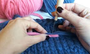 In honor of moneta month, i wanted to show you several methods you could use to substitute bound edges on your moneta. How To Join Yarn And Finish Garments With A Felting Needle The Blog Us Uk