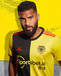 The official account of watford football club. Uber 4 000 Einsendungen Neuer Offizieller Watford Fc Logo Design Wettbewerb Best Of Nur Fussball