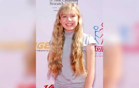 iCarly Actress Jennette McCurdy Details Childhood Abuse By Late Mother
