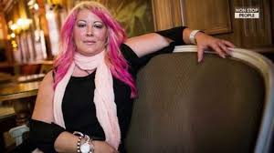 Enter ioana's world and shop the latest collections at the official designer store. Loana Et Fred Cauvin Encore En Contact Revelations Dans Tpmp