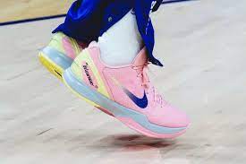 On the shoes he gifted to devin. Nice Kicks S Tweet Devin Booker S Mambaday Kobe 6 Protro Pe Belegendary Kicksoncourt Trendsmap