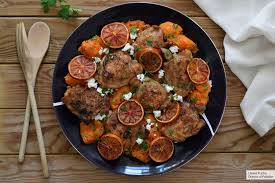 Pollo apanado como se hace rapido y facil en casa agua, cebolla, sal, pimienta, comino, huevo, miga de pan, pollo perniles, aceite. 43 Recetas De Pollo Para Cuidarte De Forma Sabrosa Y Saludable