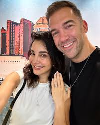 Yes 💍❤️ It's been a beautiful week and thanks to everyone who has sent us  messages and congratulated us