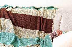 This is perfect for vibrant yarn scraps that can create a rainbow blanket! Simple Double Crochet Blanket Pattern For Mindless Crochet Forever Blanket Free Crochet Pattern Sigoni Macaroni