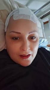 Discovering Fashion with Mobility Aids in Unique Spaces