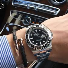 Mensfashion Magazine Le Style Vestimentaire C Est Le Choix D Un Entrepreneur