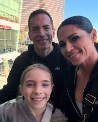 Quick 2 day trip to Vegas for Jada's 16th birthday… So basically 2 trips in  1… 1. Jada + 2 friends (no pics lol) 2. Me + Stella + @jaqueline_lerner The  2nd