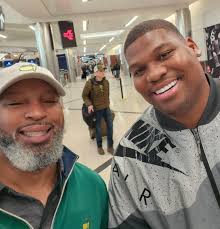 Meeting Big Q at Atlanta Airport: A New York Jets Fan's Experience