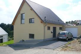 Eine bodenplatte bremst also die kosten für ein haus enorm. Neues Haus Mit Viel Platz Am Kursiefener Berg In Odenthal Globusch Varia Kg