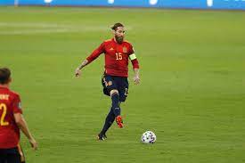 Begin dan maar alvast op te warmen voor voetbal in spanje! Verrassing Van Formaat Sergio Ramos Niet In Ek Selectie Spanje Voor Het Eerst Ook Geen Enkele Speler Van Real Geselecteerd Ek Voetbal Hln Be