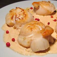 Recette Noix De St Jacques Poelees Sauce Au Champagne Recette Recettes De Cuisine Recette Cuisine