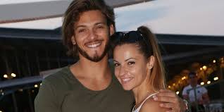 Mais rayane bensetti a encore récemment démenti en janvier dernier dans le magazine télé star. La Declaration De Rayane Bensetti A Denitsa Ikonomova Pour Leur Anniversaire Cosmopolitan Fr