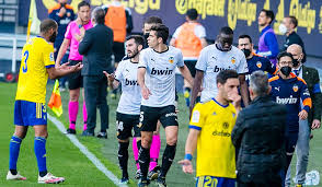 2 yunus musah (sub) valencia 100. Xoc3cfbs Lxgdm