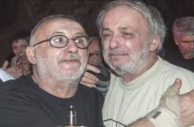 Έλληνες και τούρκοι έχουν έναν, κοινό εχθρό. Oyrlia3e Kai Katerreyse Rakos O Andreas Mikroytsikos Meta Ton 8anato Toy Adelfoy Toy Skhnes Tragwdias Sto Nosokomeio Makeleio Gr