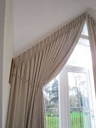 Window Curtains For Attic Rooms 20 Modern Ideas Curtains Ideas3 Tk Curtains Ideas 2018 Fenster Gardinen Dachzimmer Vorhange