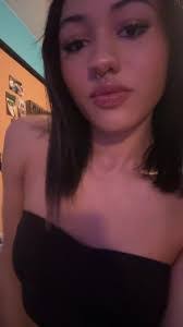 Jada Osborne's Instagram, Twitter & Facebook