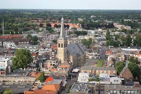 Situated in doetinchem in the gelderland region, vakantiehuis bielheimerbeek features. Pin Van Ankie Doole Op Klederdrachten Nederland Fotografielessen Foto S