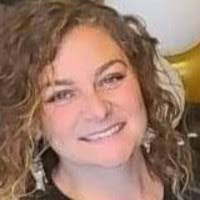 Amanda Stearman's Instagram, Twitter & Facebook