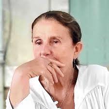 Anna Pucci's Instagram, Twitter & Facebook