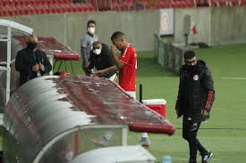 His jersey number is 41.pedro henrique statistics and career statistics, live sofascore ratings, heatmap and goal video highlights may be available on sofascore for some of pedro henrique and internacional matches. Pedro Henrique E Expulso Pela Segunda Vez Consecutiva
