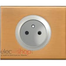 Pour donner une couleur dorée à votre pâte, voici les ingrédients que vous pouvez utiliser. Legrand Prise De Courant Complete Prise Finition Metal Bronze Dore Achat Vente Prise Legrand Prise De Courant Cdiscount