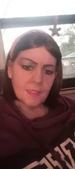 Hi all! I just wanted to introduce myself and share a photo I took inc  forever💚⚪❤