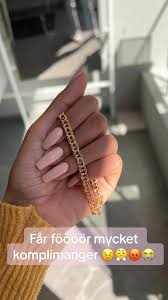 3 anledningar till varför du inte ska köpa bismarck armband😂 #bismarck  #armband #foryou #foryoupage #fördig #furdich #göteborg #guld18k #kungsgatan