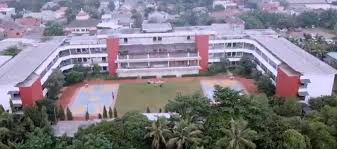 Tahun 2017 kemarin, labschool dan sman 5. History