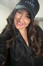 Cameron Rutter's Instagram, Twitter & Facebook