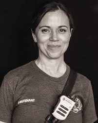 Local photographer Eric Malachi Anderson stopped into Station 101 for a “10  minute shoot” and captured our crew