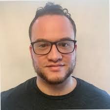 Eric Henschel's Instagram, Twitter & Facebook