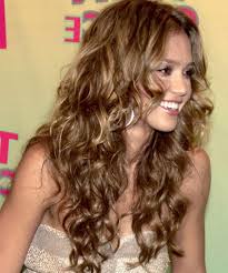 Prom Hairstyles Ideas For Long Curly Hair Long Hairstyles Long Curly Haircuts Layered Curly Haircuts Layered Curly Hair