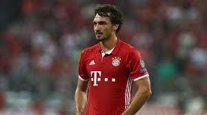 Muller (100 caps), hummels (70) and boateng (76) have played 246 internationals for the german fc bayern have great respect for the athletic merits of thomas, mats and jerome for the national. Bayern Munich S Hummels Is Furious With His Fifa 17 Ratings