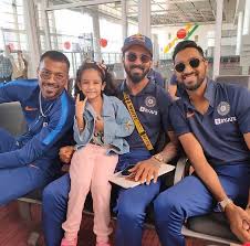 His actions clearly stated that there was no hardik pandya was also seen giving an explanation from his end stating that the fielder was there to cover and should've been swift in coming in to avoid the. Hardik Pandya Kl Rahul And Krunal Pandya Pose With A Little Team India Fan India Cricket Team Cricket Sport Cricket Teams