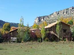 La casa rural se encuentra en la población de peralejos de las truchas, en el interior de la provincia de guadalajara. Casas Rurales En Megina Guadalajara
