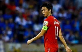Ngay từ những phút đầu của trận đấu, đội tuyển indonesia đã áp dụng lối chơi khá rắn với những pha phạm lỗi bất chấp với các cầu thủ của đội tuyển việt nam. Tuáº¥n Anh La Pirlo Hay Beckenbauer Cá»§a Bong Ä'a Viá»‡t Nam